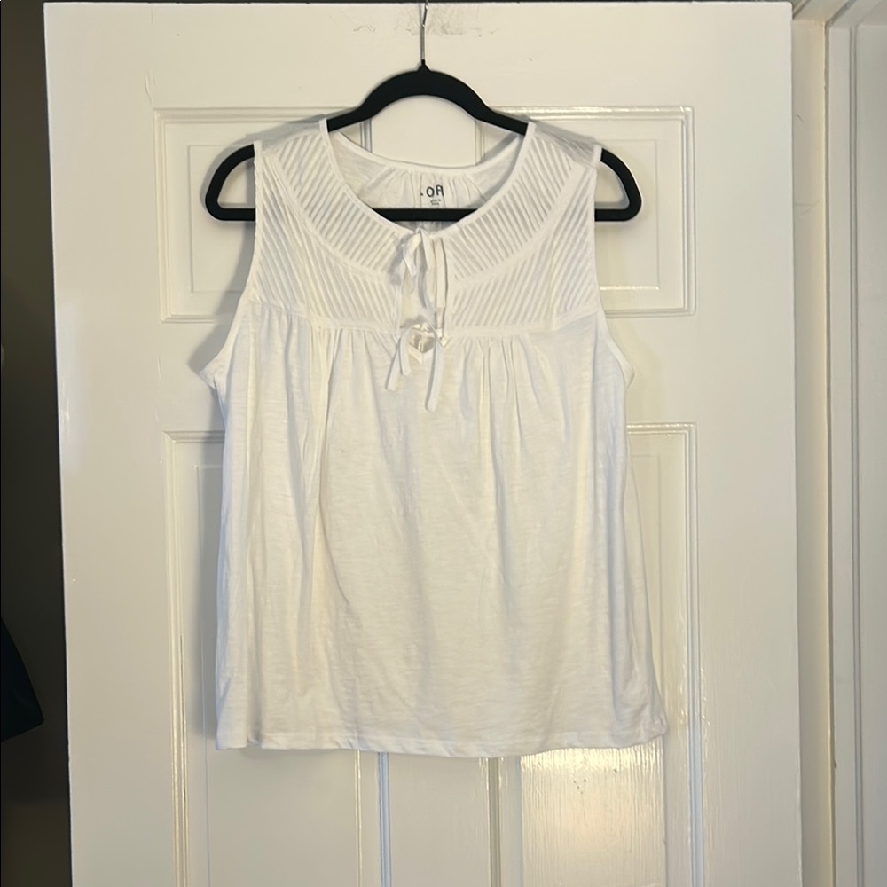 LOFT White Sleeveless Top